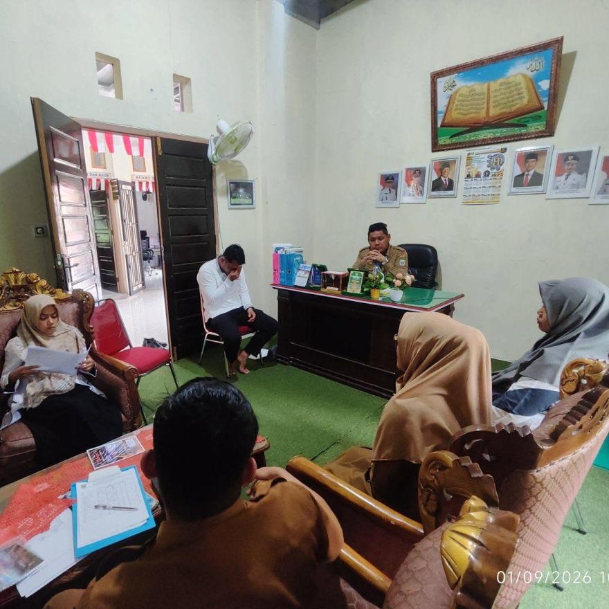 Rapat Perdana Wali Nagari Sungai Durian (HAFIZ AZMI, S.Tp) dengan Perangkat Nagari